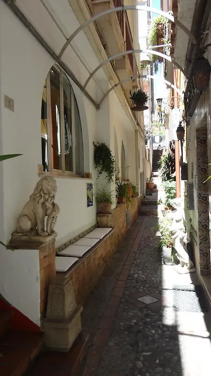 Hotel Villa Mora Giardini Naxos Italien